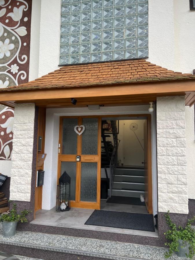 2 Gaeste Apartment Schoerfling